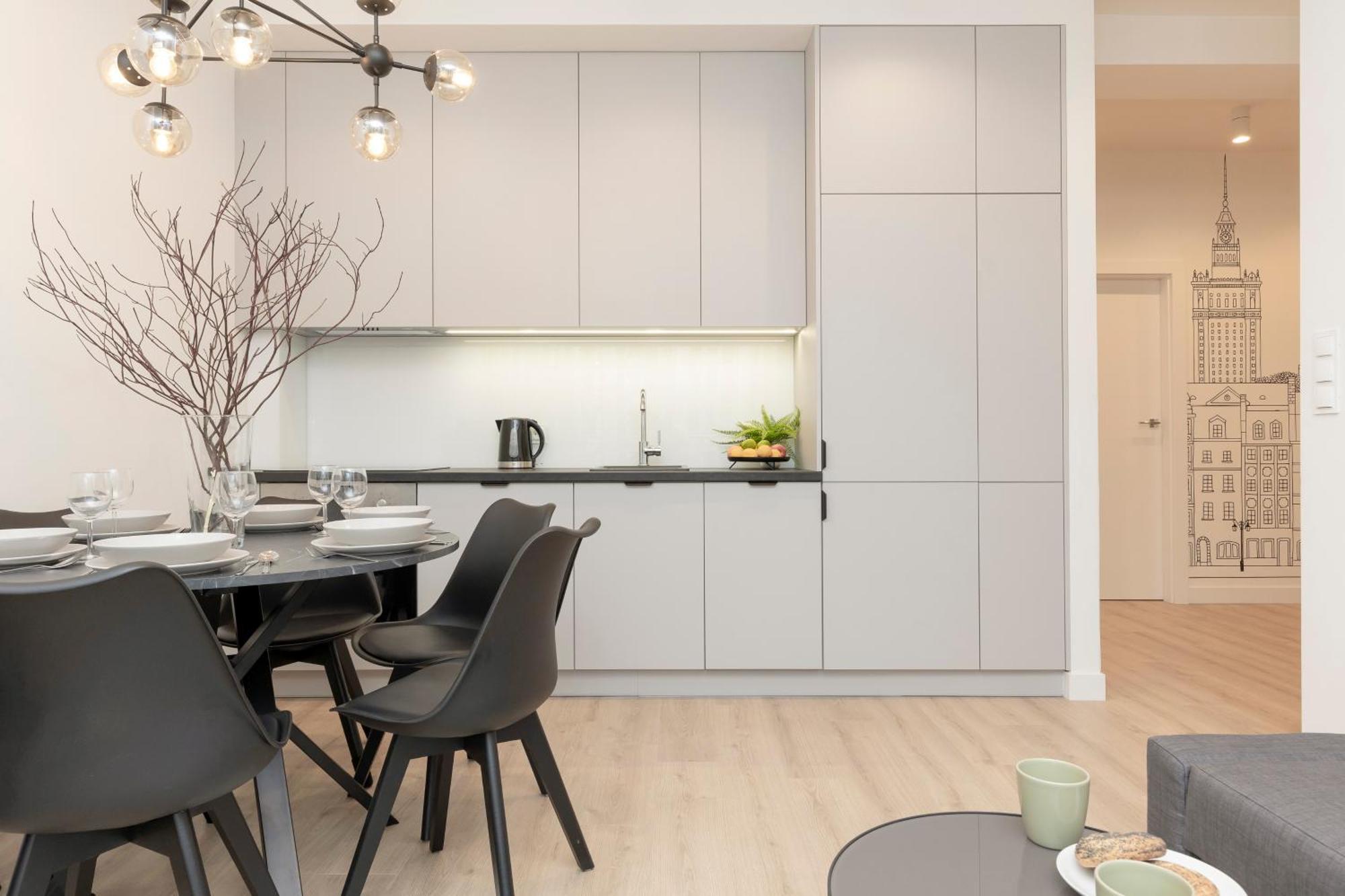 Amazing Spacious Apartments In Warsaw City Center By Noclegi Renters Exterior photo